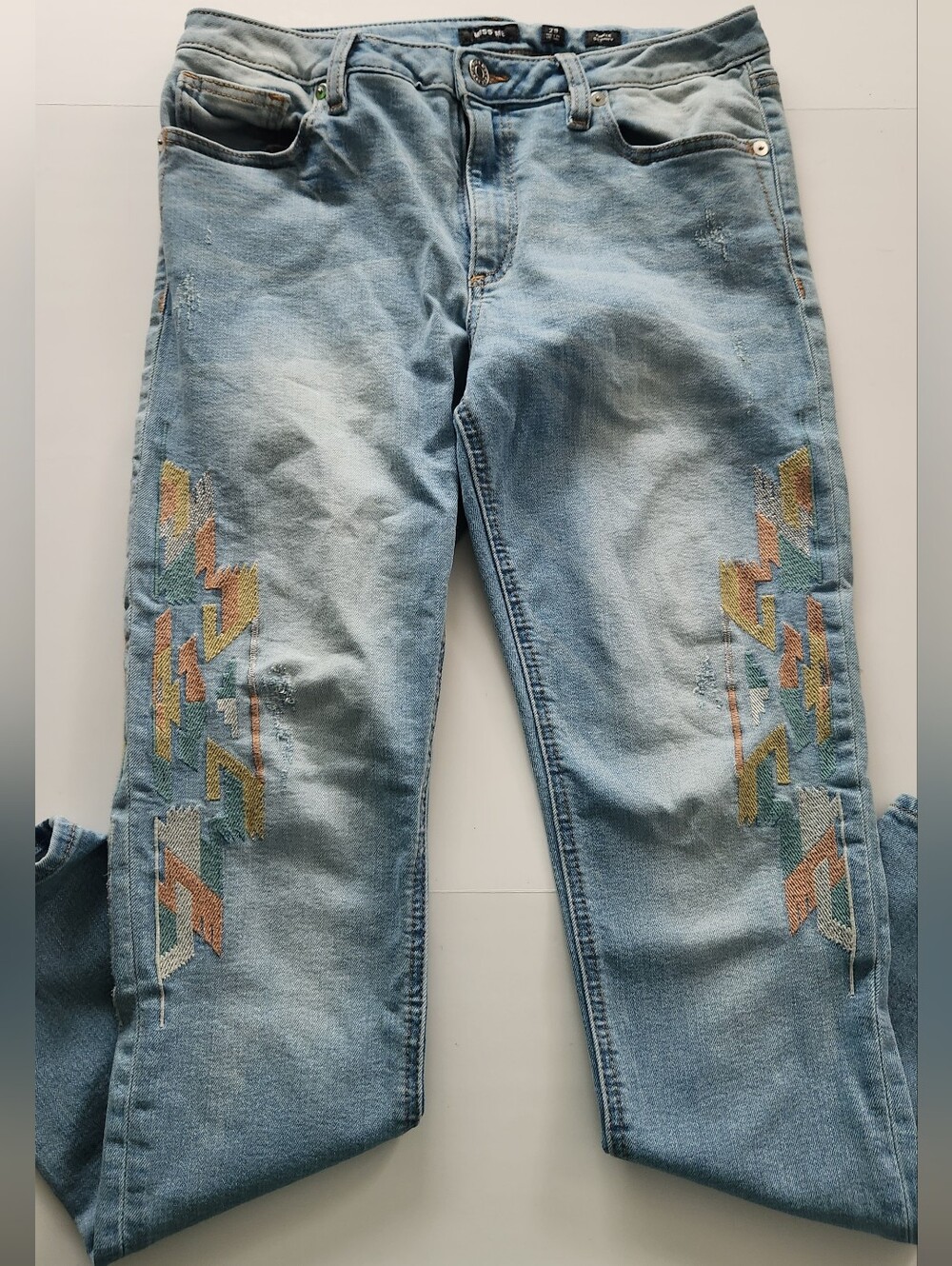 Miss Me Ankle Skinny Size 29 Geometric Pastel Low Rise - Picture 1 of 13